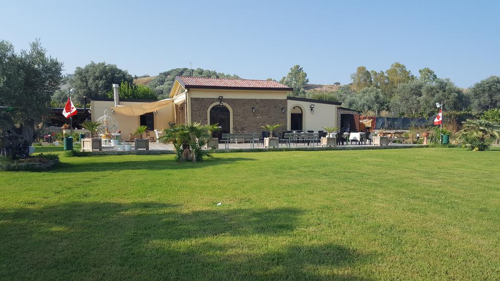 Agriturismo Donna Beatrice Бьянко Екстер'єр фото