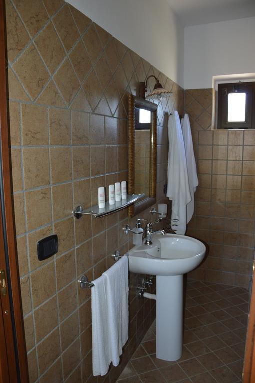 Agriturismo Donna Beatrice Бьянко Номер фото